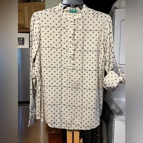 United Colors Of Benetton Tops - United Colors of Benetton long sleeve mandarin color button down blouse size XS